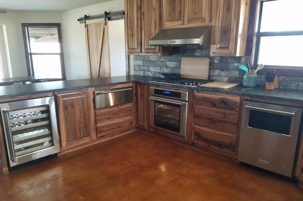 Photo of Kitchen in Red Rock