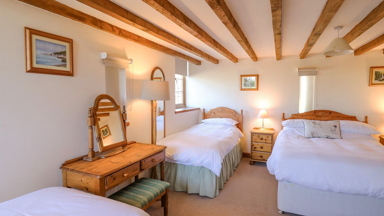 Photo of Others in Bryn-crug