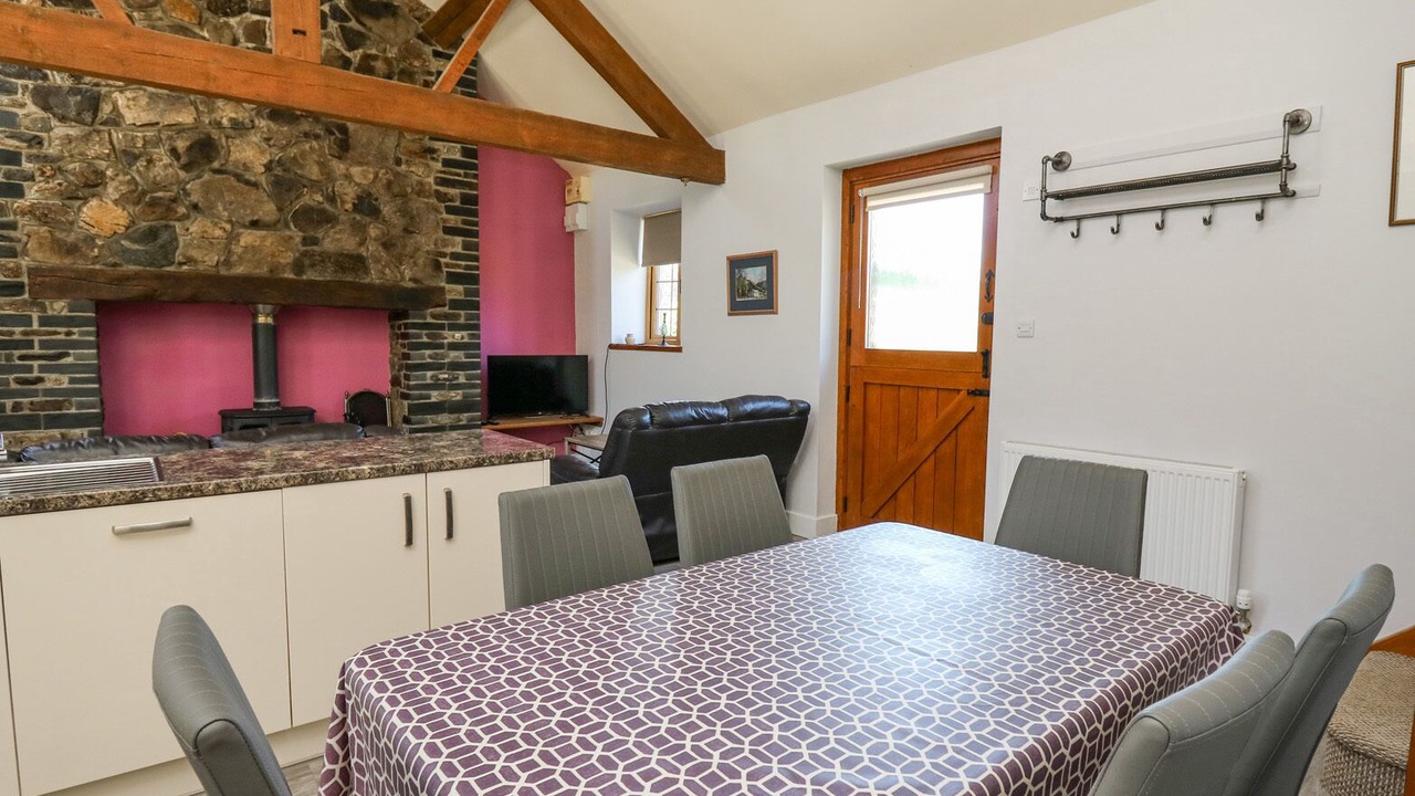 Photo of Others in Bryn-crug