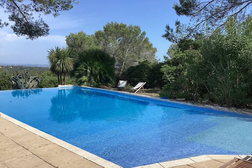 Photo of Outdoor in Garrigues