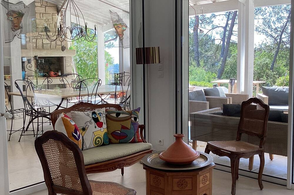 Photo of Livingroom in Garrigues