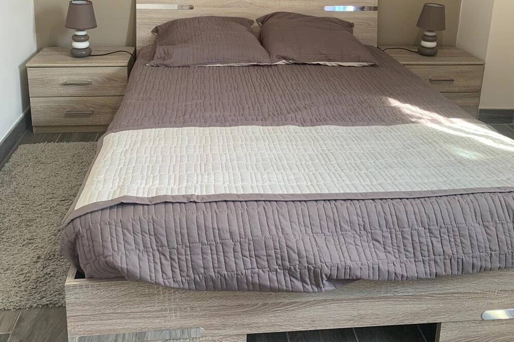 Photo of Bedroom in Saint-Aygulf