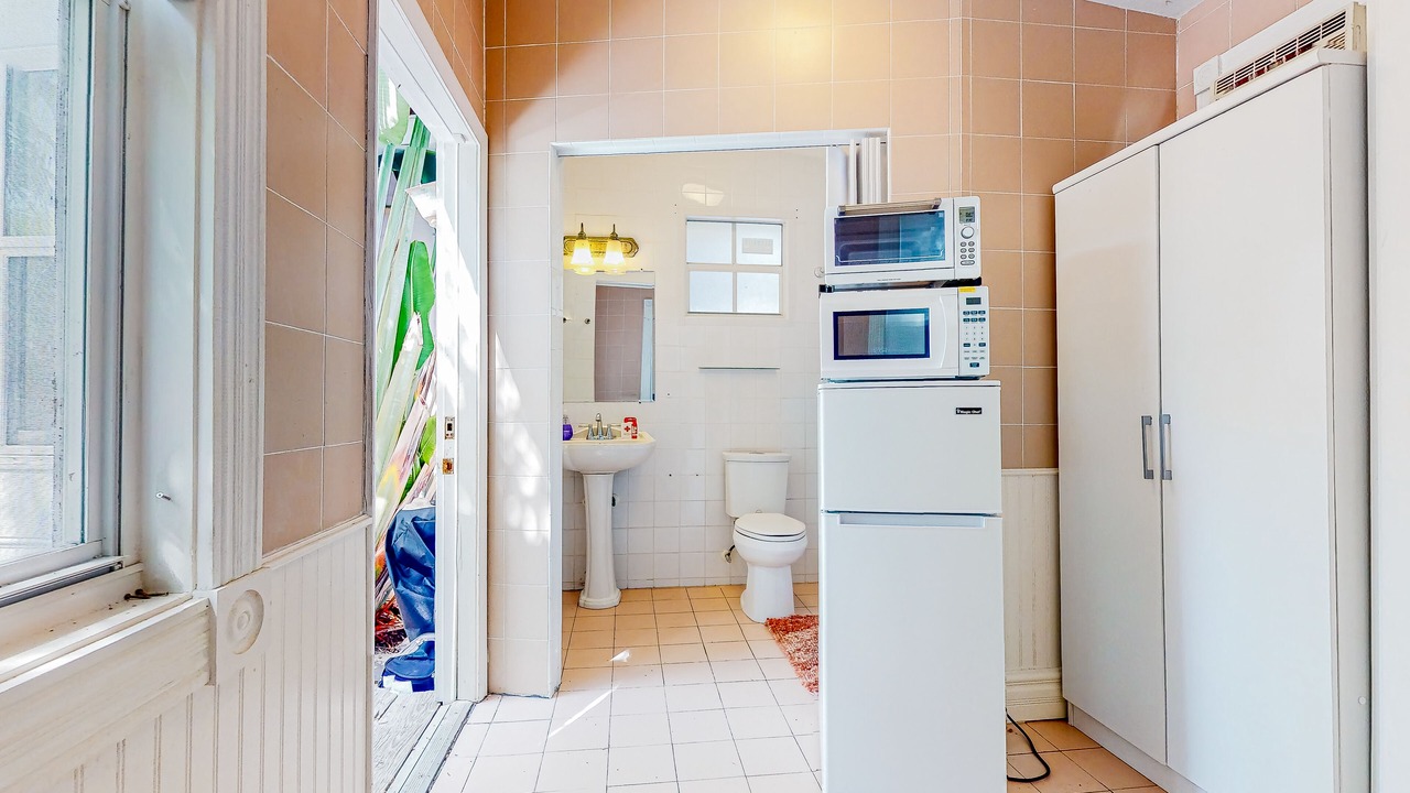 Photo of Kitchen in Historic Seaport