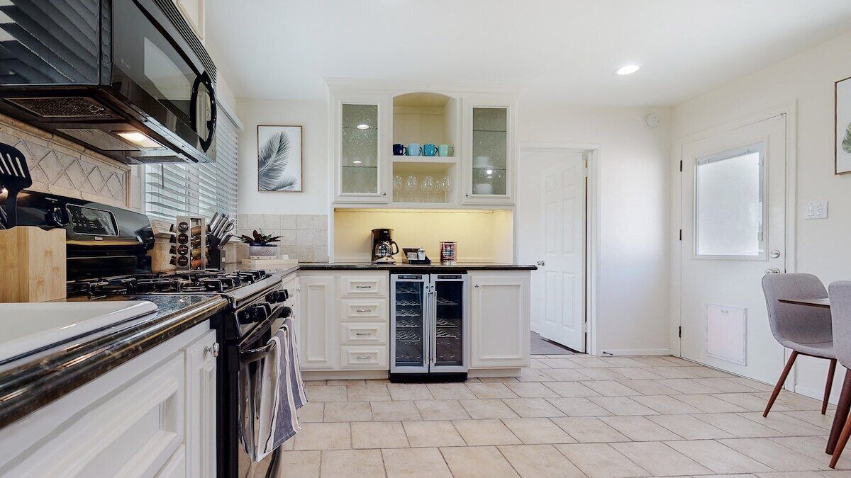 Photo of Kitchen in Del Rey