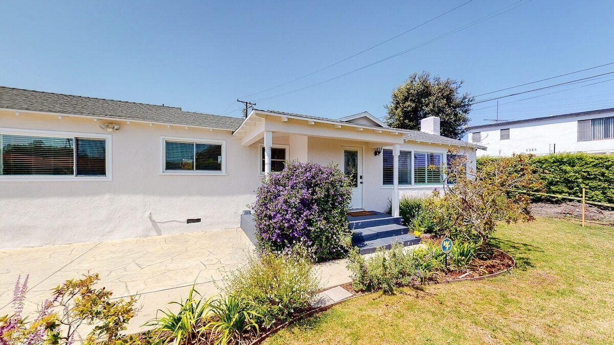 Photo of Outdoor in Del Rey