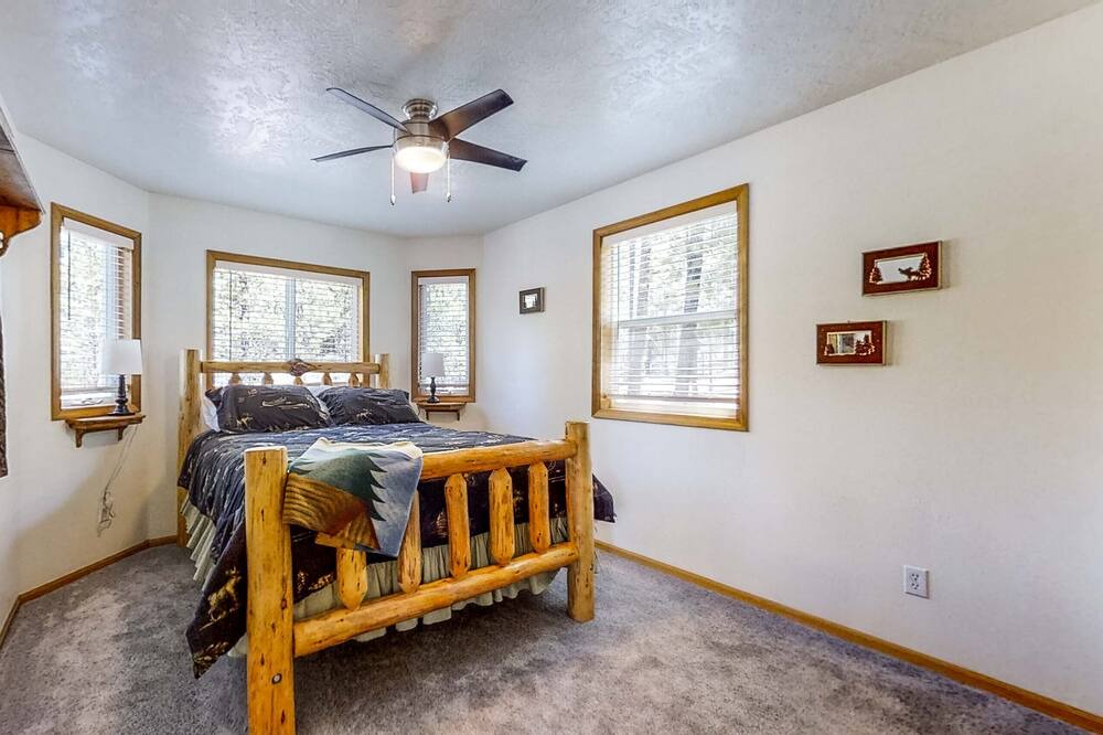 Photo of Others in Crescent