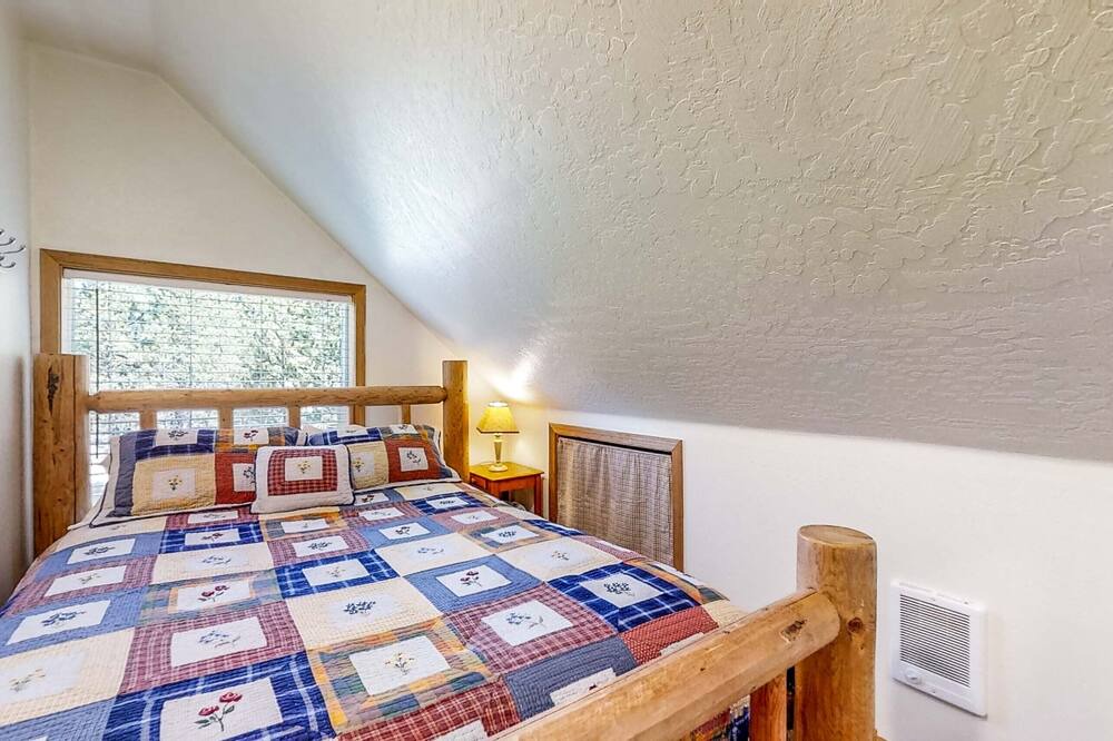 Photo of Others in Crescent