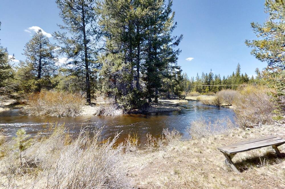 Photo of Others in Crescent