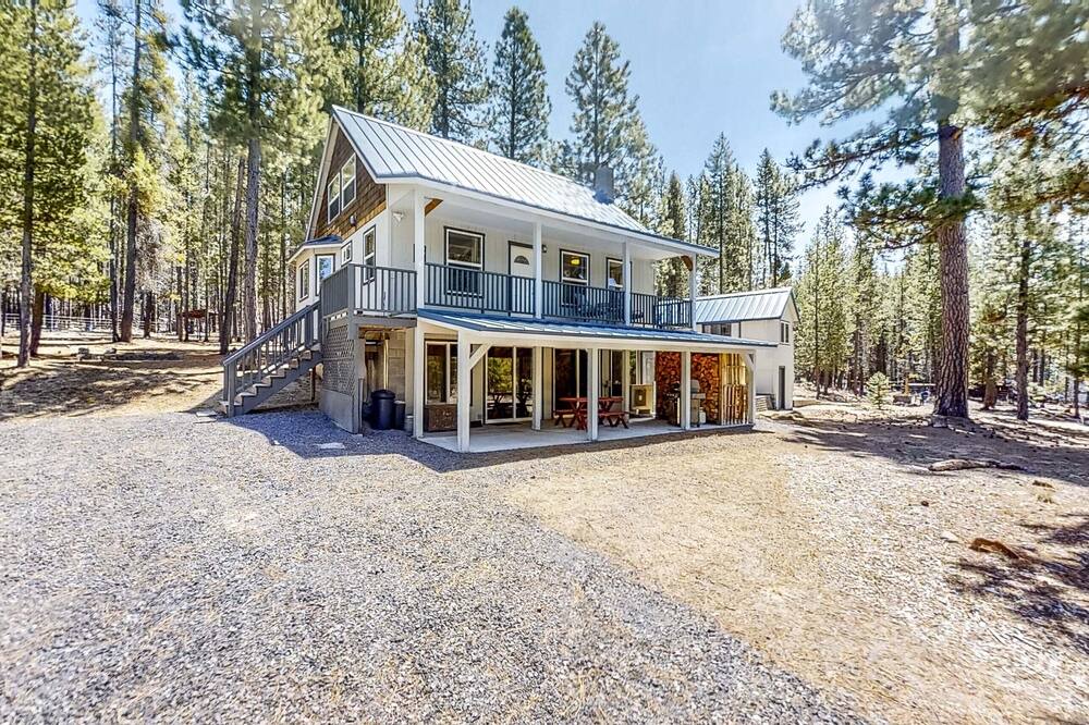 Photo of Others in Crescent