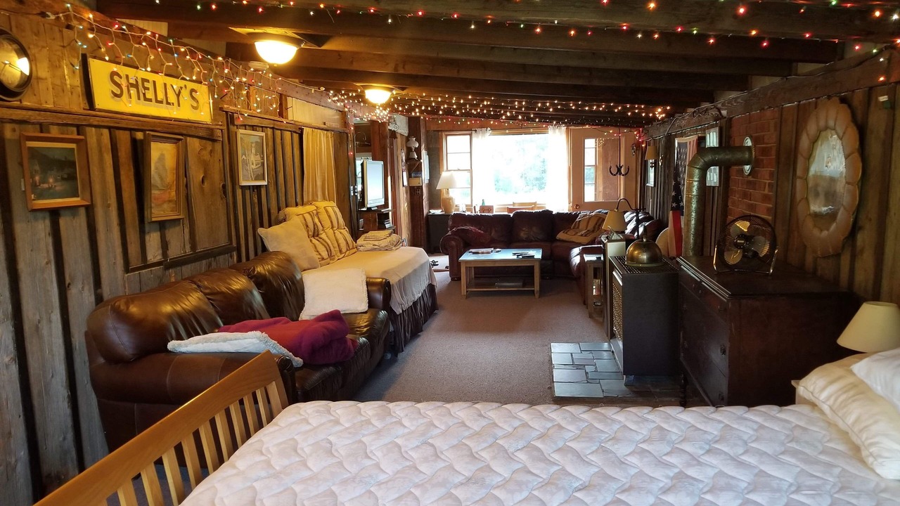 Photo of Others in Stark