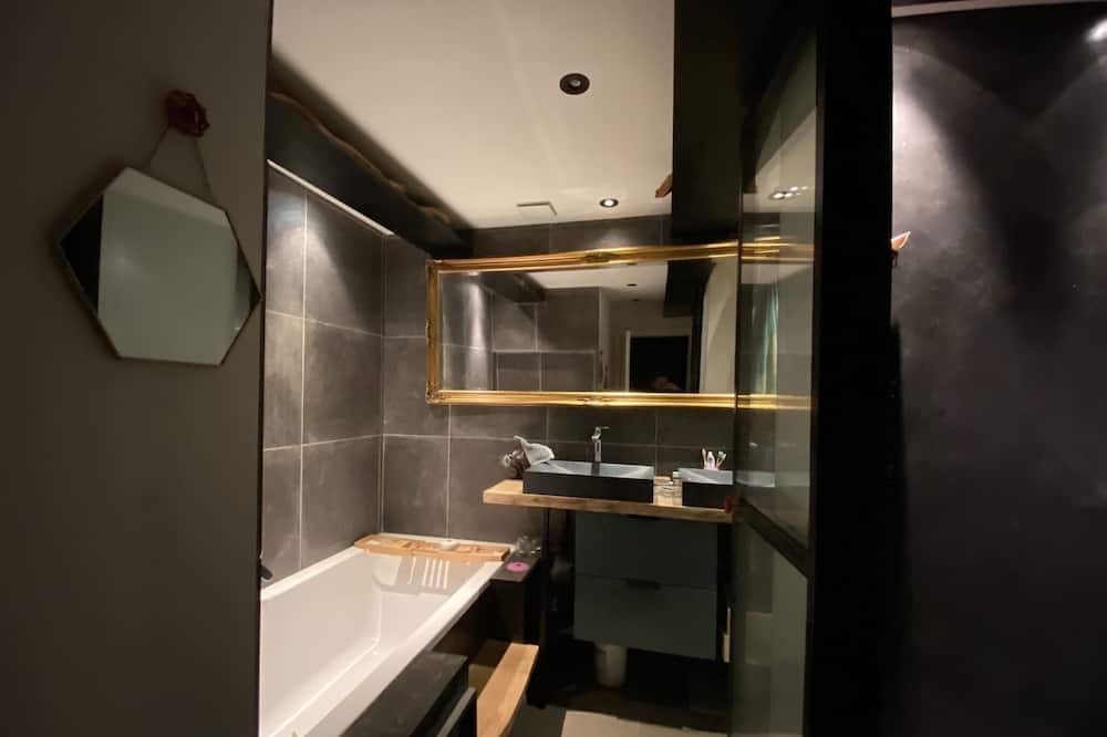 Photo of Bathroom in Les Echets