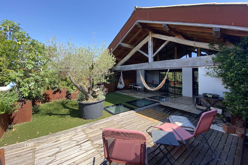 Photo of Patio Balcony in Les Echets