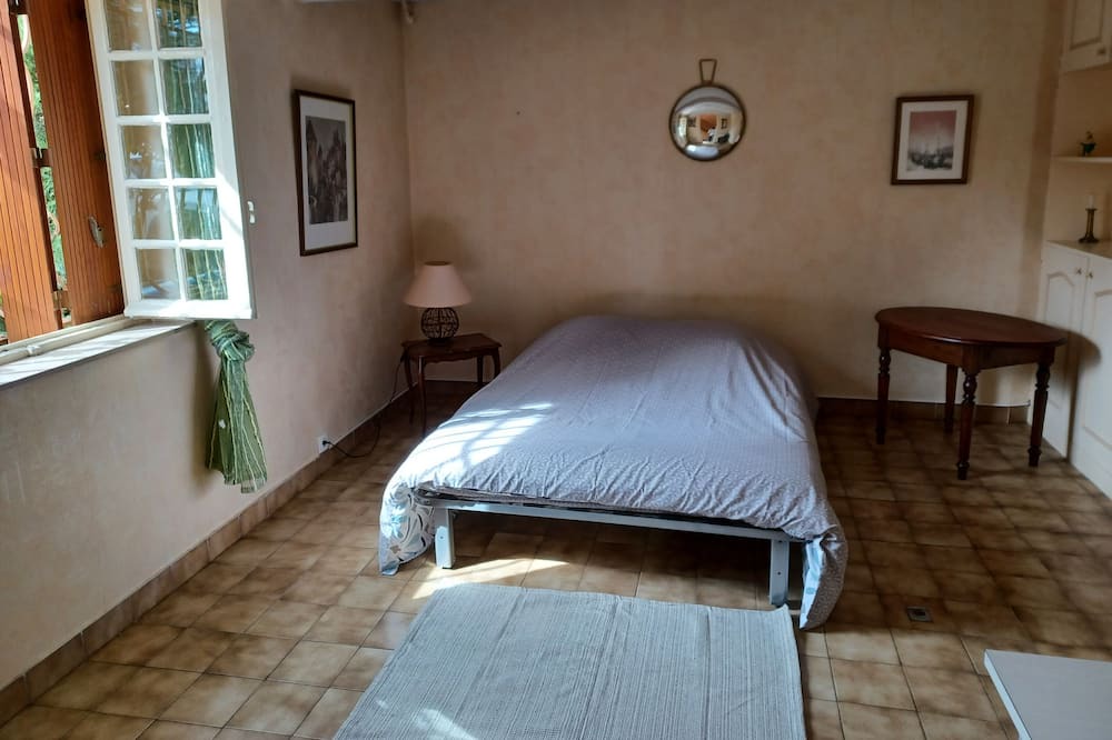 Photo of Bedroom in Verdun-sur-le-Doubs