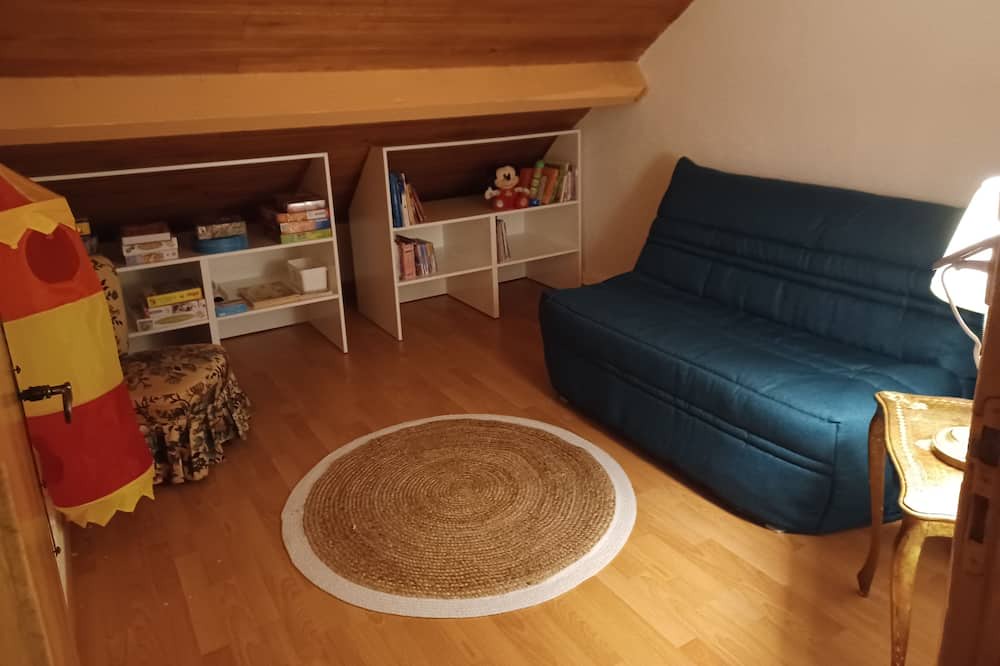 Photo of Livingroom in Verdun-sur-le-Doubs