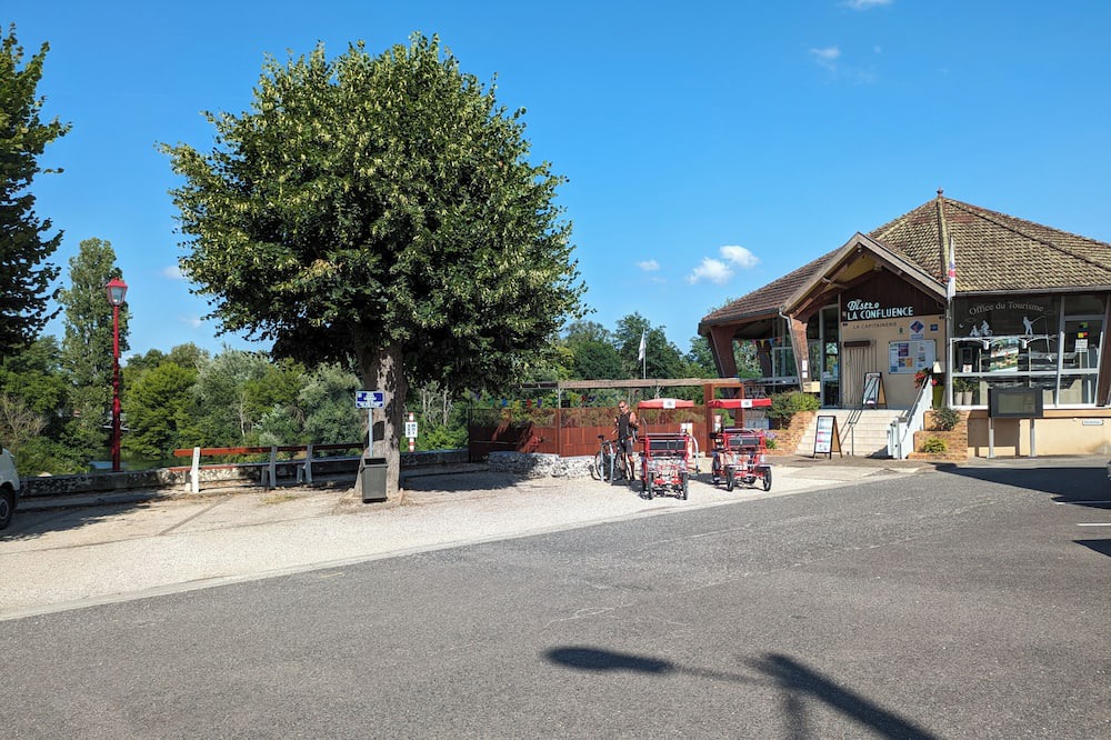Photo of Outdoor in Verdun-sur-le-Doubs