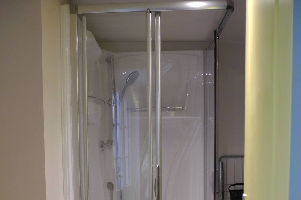 Photo of Bathroom in Abbeville