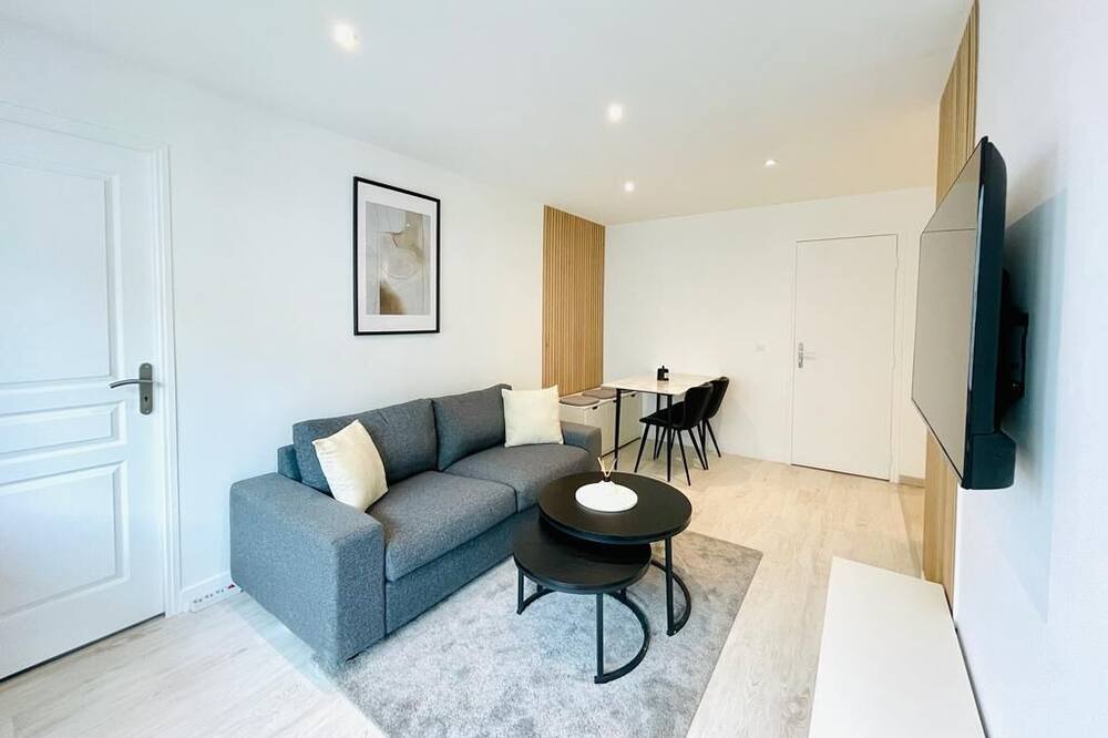 Photo of Livingroom in Argenteuil