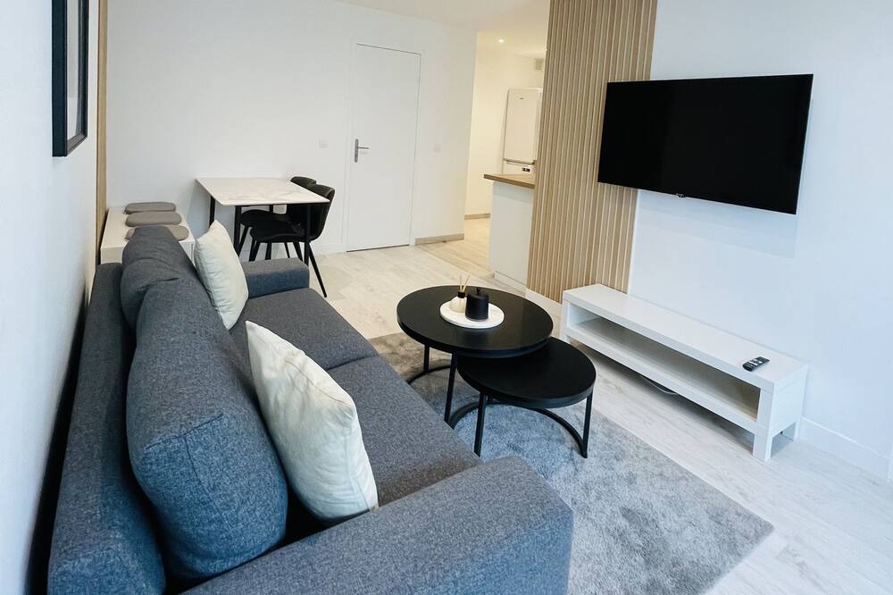 Photo of Livingroom in Argenteuil