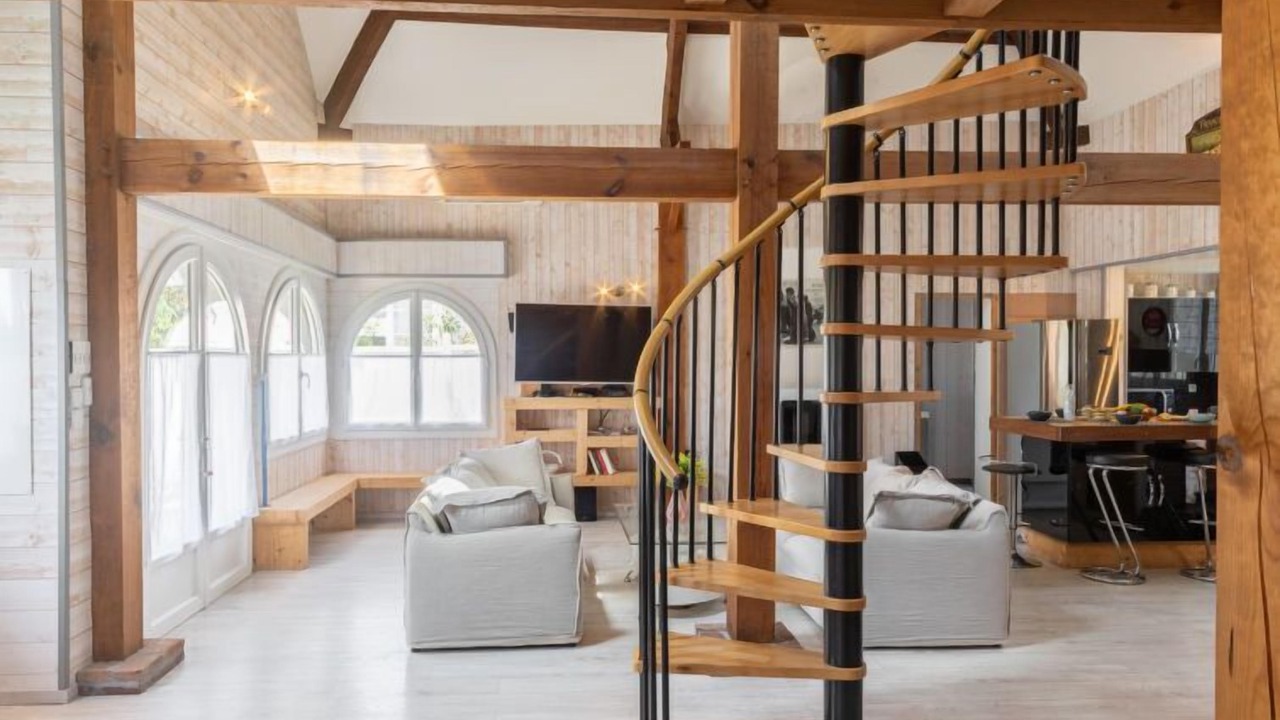 Photo of Others in Mezos