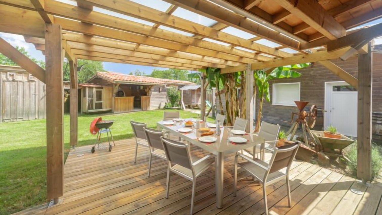 Photo of Outdoor in Mezos