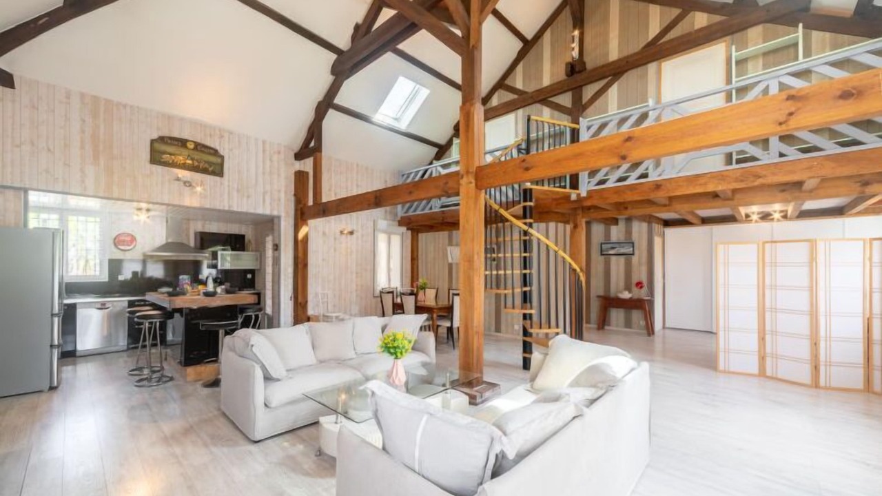 Photo of Others in Mezos