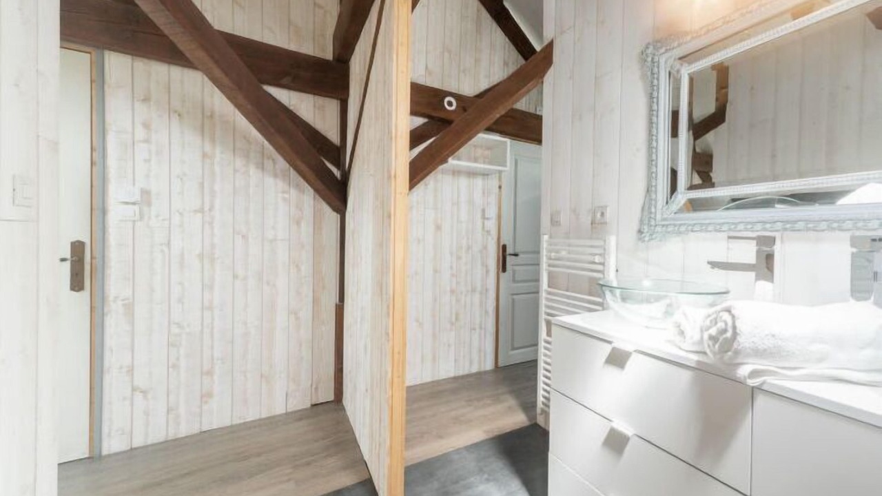 Photo of Bathroom in Mezos