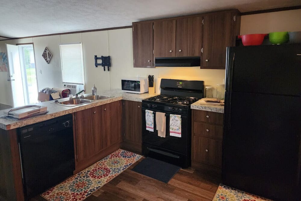 Photo of Others in Keystone