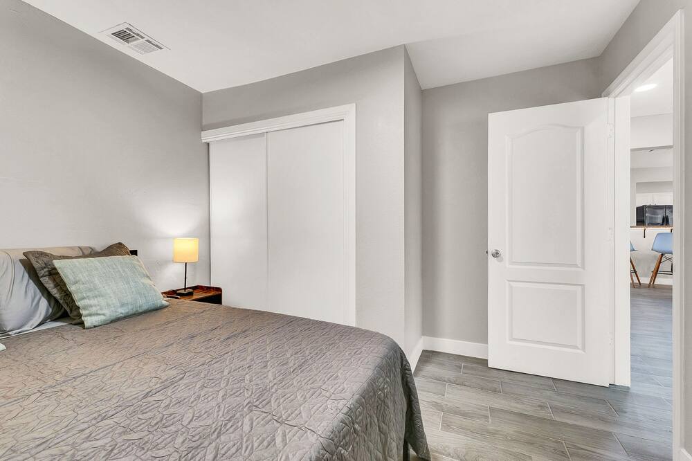 Photo of Bedroom in Townsite