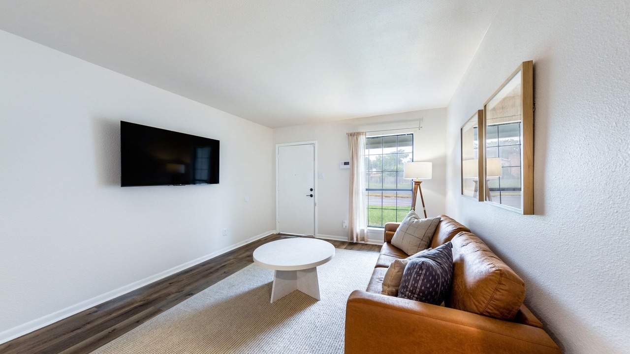 Photo of Livingroom in Sweetbriar