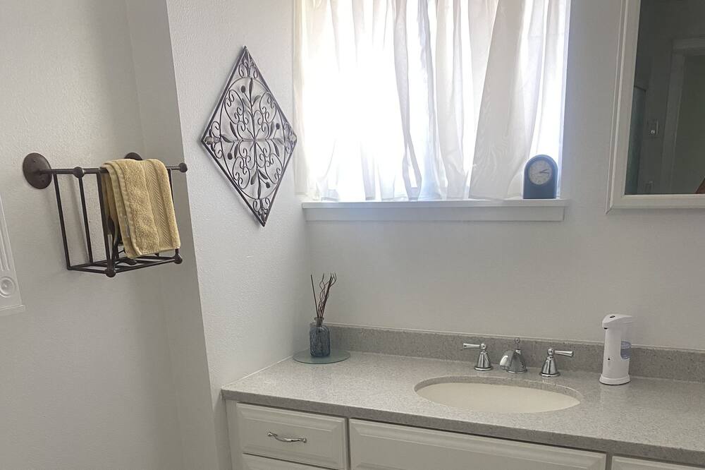 Photo of Bathroom in Gold Hill