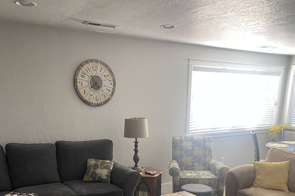 Photo of Livingroom in Gold Hill