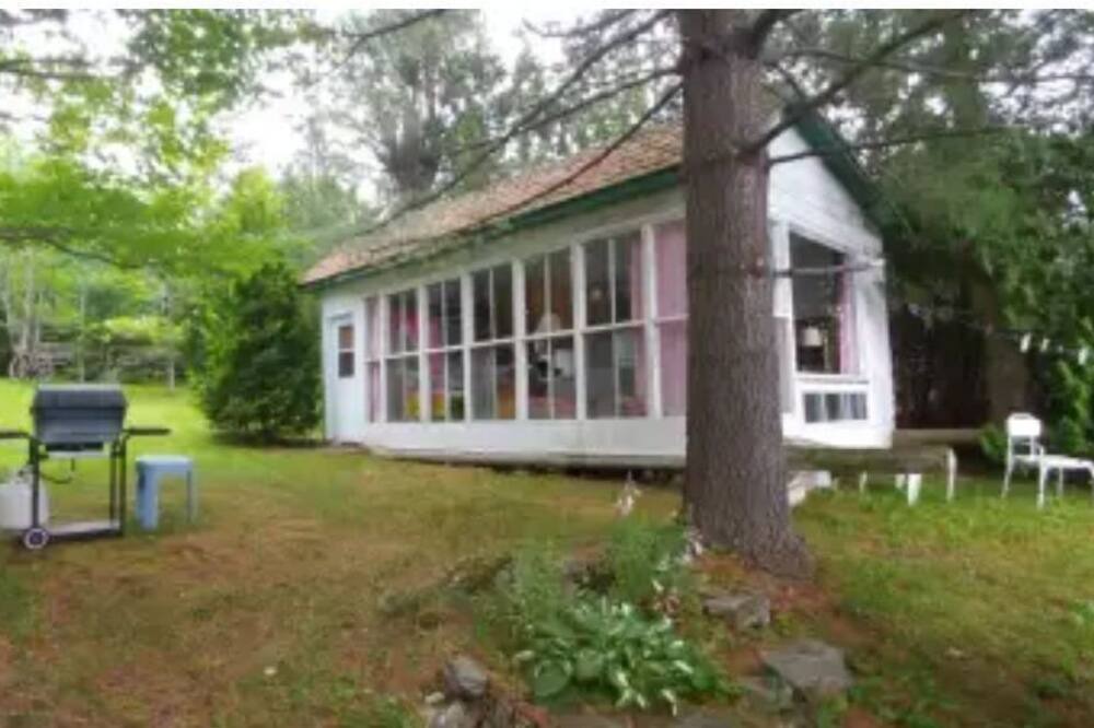 Photo of Outdoor in Saint-Hermenegilde