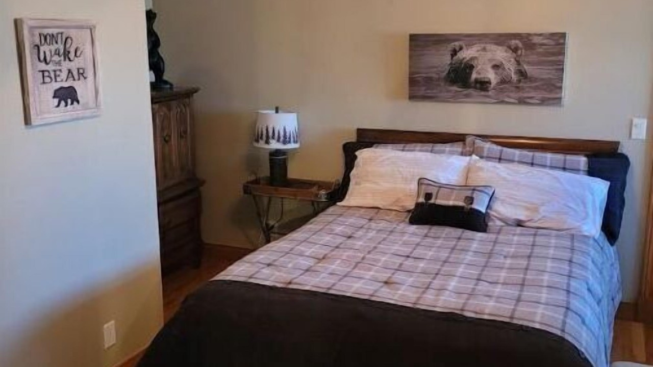 Photo of Bedroom in Cotter