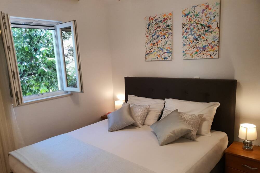 Photo of Bedroom in Plat