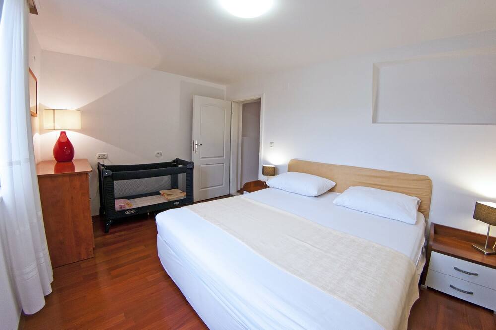 Photo of Bedroom in Plat
