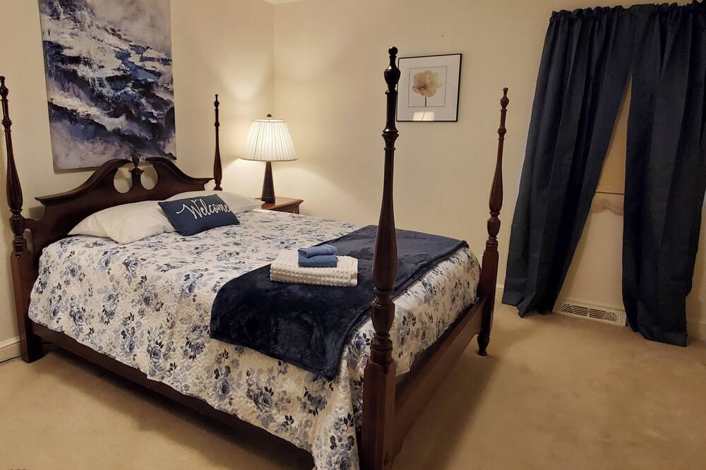 Photo of Bedroom in Danville