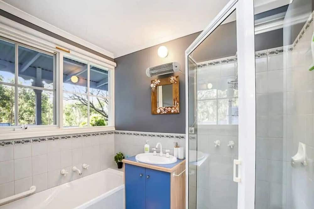 Photo of Others in Skenes Creek North