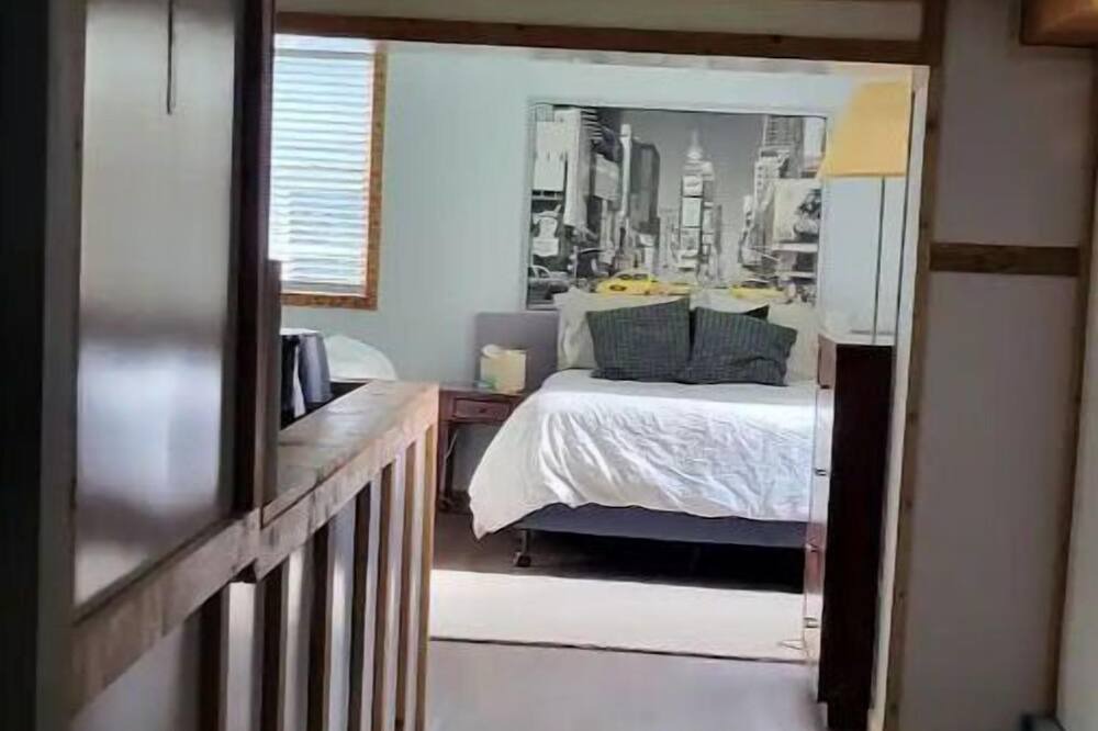 Photo of Bedroom in Kerhonkson