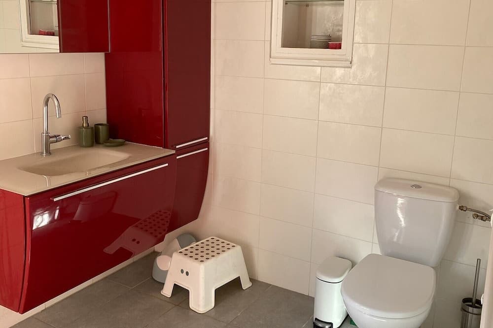 Photo of Bathroom in Forcalquier