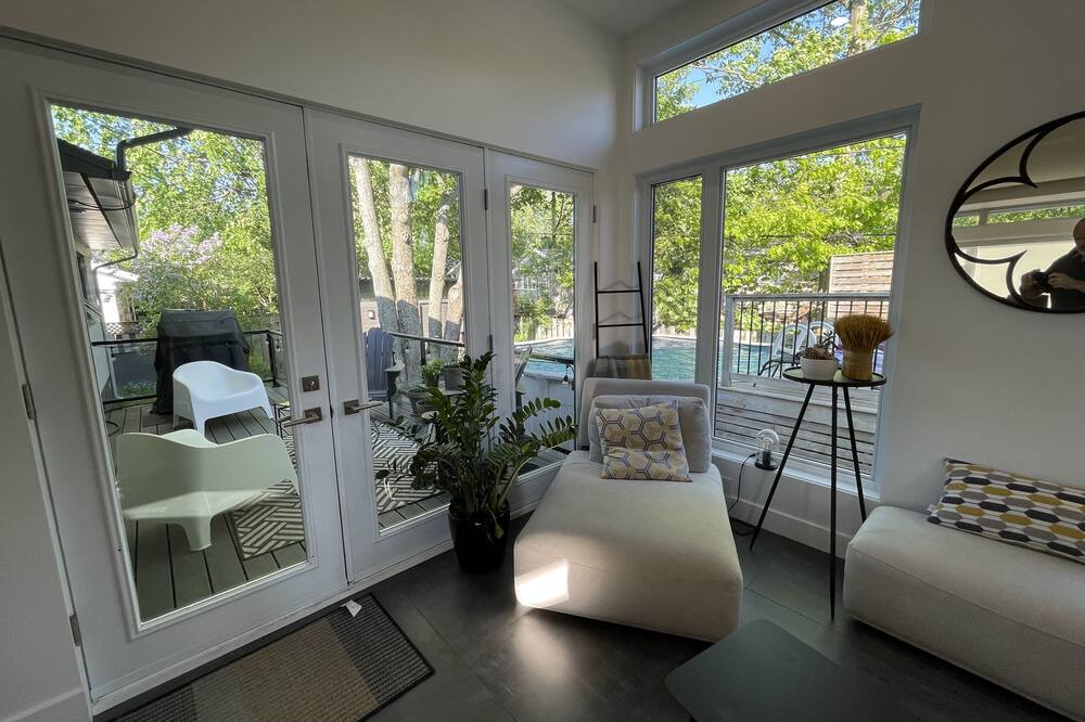 Photo of Livingroom in Pointe-de-Sainte-Foy