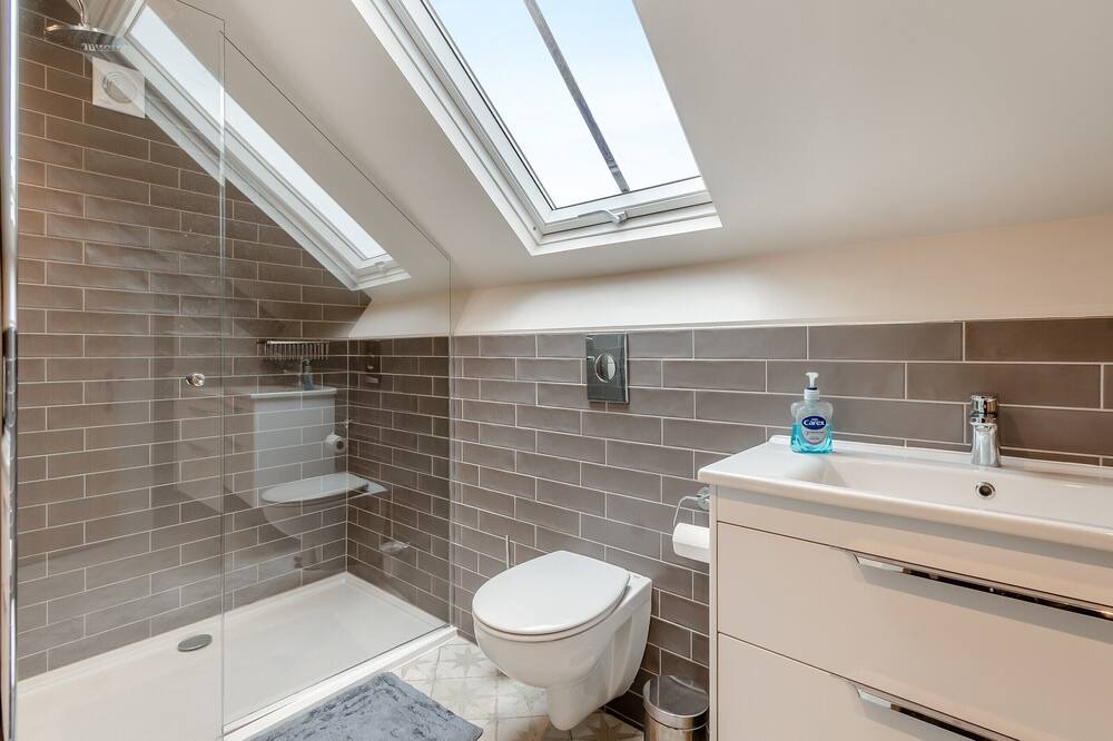 Photo of Bathroom in Egton