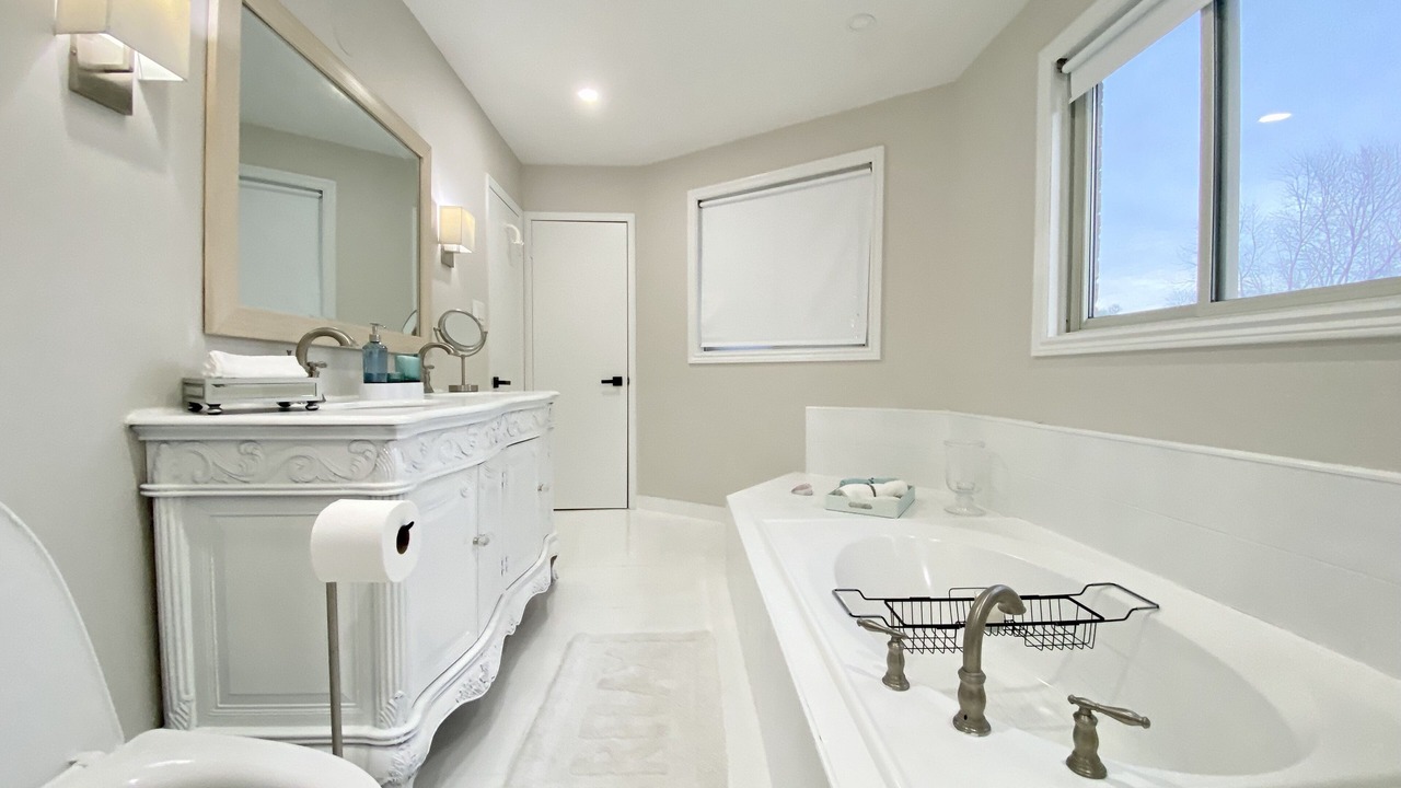 Photo of Bathroom in Aurora