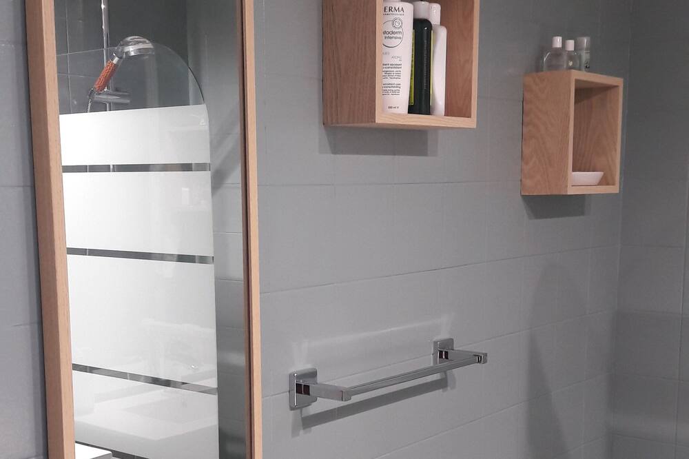Photo of Bathroom in Tortiere