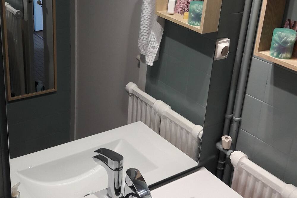Photo of Bathroom in Tortiere