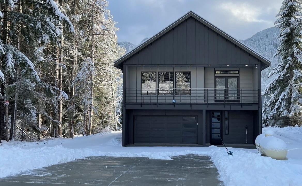 Photo of Outdoor in Hyak