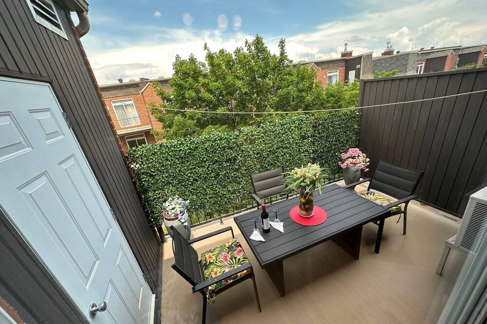 Photo of Outdoor in Saint-Laurent