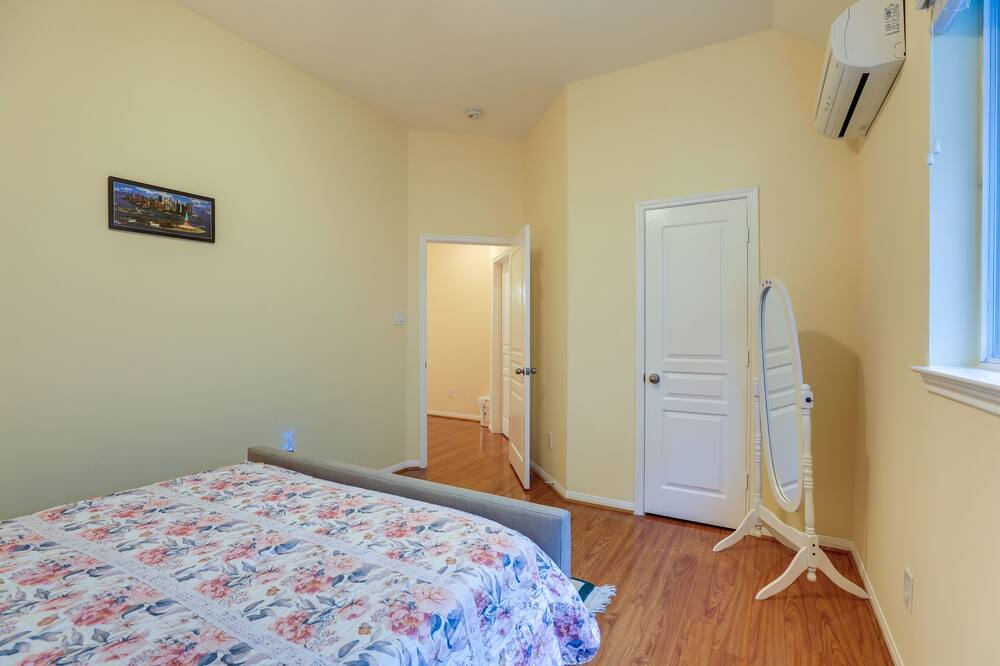 Photo of Bedroom in Sydney Harbour