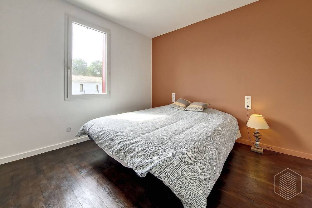 Photo of Bedroom in Sainte-Eulalie-en-Born