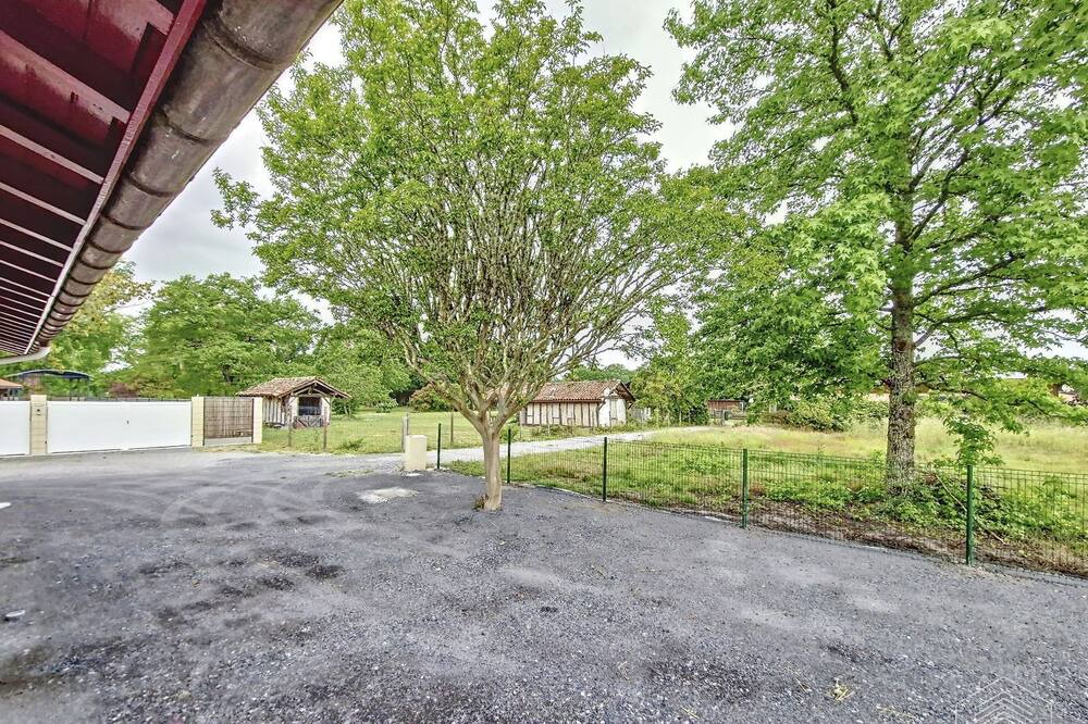 Photo of Outdoor in Sainte-Eulalie-en-Born