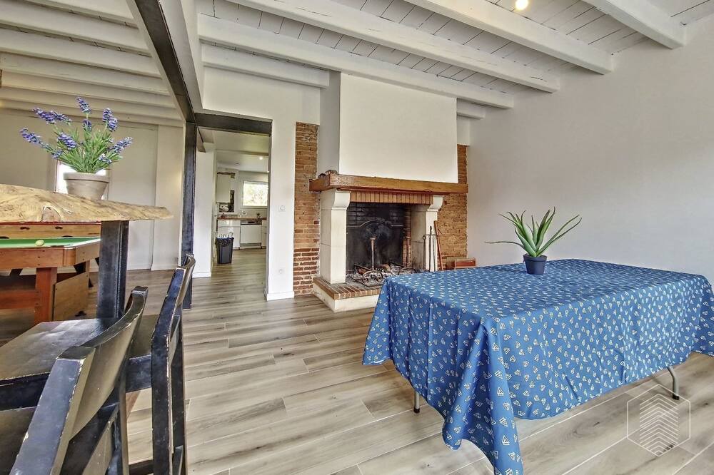 Photo of Bedroom in Sainte-Eulalie-en-Born